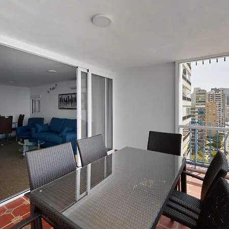 Palmeras 15a * Benidorm